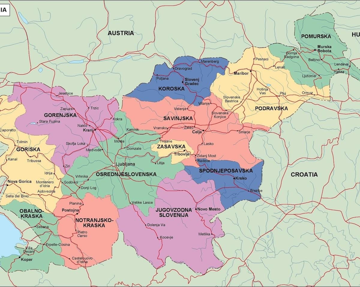 Карта на Словения политически